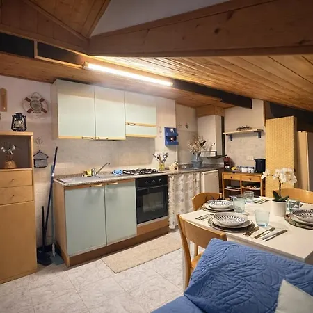 Lejlighed L&r - La Piccola Mansarda Del Marinaio - A